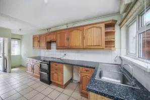 Property for Auction in London - 96 Teviot Road, Tilehurst, Reading, Berkshire