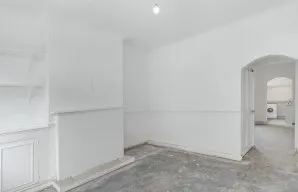 Property for Auction in London - 177 Beaumanor Road, Leicester, Leicestershire
