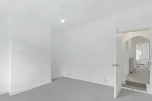 Property for Auction in London - 177 Beaumanor Road, Leicester, Leicestershire