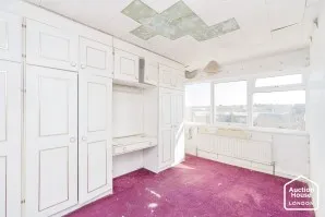 Property for Auction in London - 35 Princesses Parade, Waterside, Crayford, Dartford, Kent