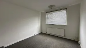 Property for Auction in London - 5 Midhurst Hill, Bexleyheath, Kent