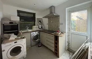 Property for Auction in London - 197 Plumstead High Street, Plumstead, London