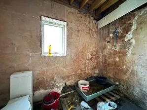 Property for Auction in London - 197 Plumstead High Street, Plumstead, London
