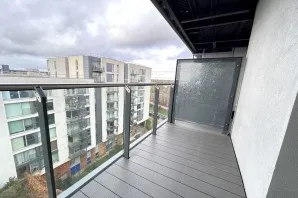 Property for Auction in London - Flat 701 Signal Building, Station Approach, Hayes, Middlesex