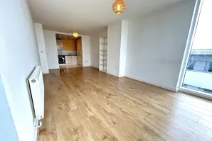 Property for Auction in London - Flat 701 Signal Building, Station Approach, Hayes, Middlesex