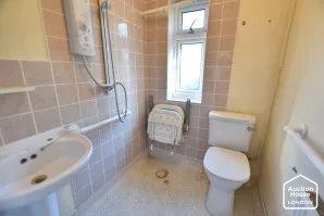 Property for Auction in London - 21 Russell Close, Crayford, Dartford, Kent