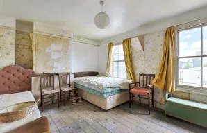 Property for Auction in London - 94 Barnwood Road, Gloucester, Gloucestershire