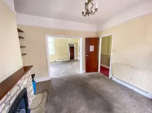 Property for Auction in London - 22 Magdalen Avenue, Bath, Avon