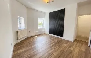 Property for Auction in London - Ground Floor Flat, 2 Stanley Road, Redland, Bristol