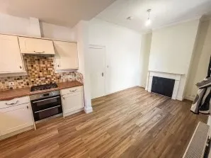 Property for Auction in London - Ground Floor Flat, 2 Stanley Road, Redland, Bristol