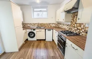 Property for Auction in London - Ground Floor Flat, 2 Stanley Road, Redland, Bristol