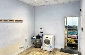 Property for Auction in London - 612 London Road, Westcliff-on-Sea, Essex