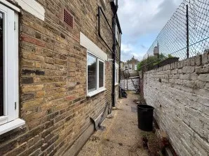 Property for Auction in London - Ground Floor Flat, 52 Strahan Road, Bow, London