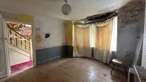 Property for Auction in London - 30 Eveline Road, Mitcham, Surrey