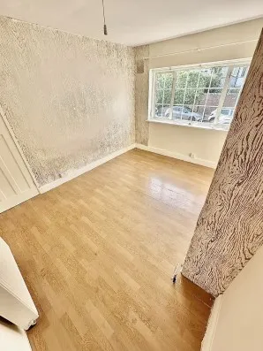 Property for Auction in London - 86A Holly Hill Road, Erith, Kent