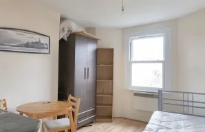 Property for Auction in London - Flat 3, 2 Buxton Road, Willesden, London