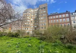 Property for Auction in London - Flat 28 Florin Court, 6-9 Charterhouse Square, Barbican, London
