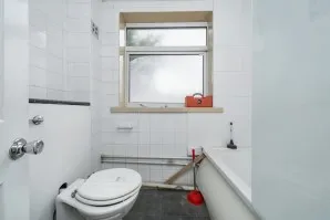 Property for Auction in London - 115 Holbeck, Bracknell, Berkshire