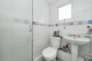 Property for Auction in London - 115 Holbeck, Bracknell, Berkshire