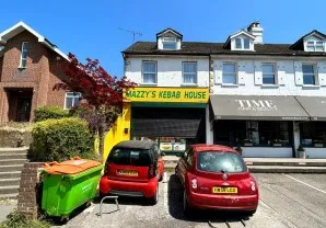 Property for Auction in London - 82B Croydon Road, Caterham, Surrey