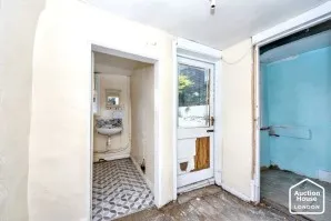 Property for Auction in London - 48 High Street, Kington, Herefordshire