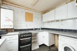 Property for Auction in London - 56 Phoenix Place, Dartford, Kent