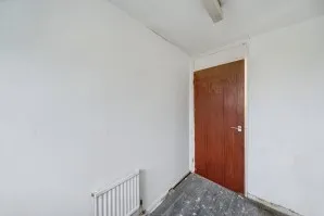Property for Auction in London - 14 Routh Court, Feltham, Middlesex