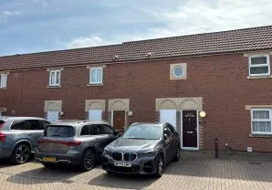 Property for Auction in London - 14 Routh Court, Feltham, Middlesex