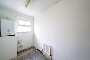 Property for Auction in London - 14 Routh Court, Feltham, Middlesex