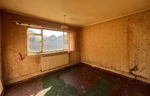 Property for Auction in London - 38 Raleigh Gardens, Mitcham, Surrey