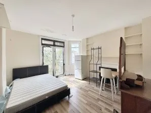 Property for Auction in London - 51 Harvist Road, Queen's Park, London