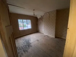 Property for Auction in London - 2 Woodward Road, Kidderminster, Worcestershire