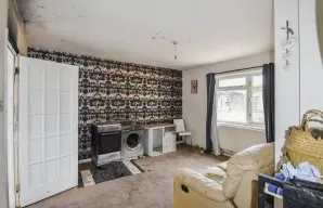 Property for Auction in London - 47 Hillside, Stowmarket, Suffolk