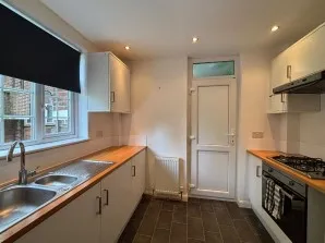 Property for Auction in London - 20 Kings Court, Kings Drive, Wembley, Middlesex