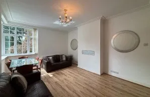 Property for Auction in London - 20 Kings Court, Kings Drive, Wembley, Middlesex