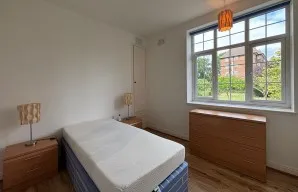 Property for Auction in London - 20 Kings Court, Kings Drive, Wembley, Middlesex