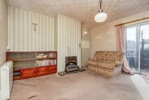 Property for Auction in London - 31 Sutcliffe Avenue, Earley, Reading, Berkshire