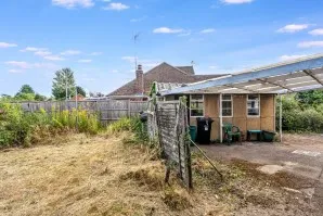 Property for Auction in London - 31 Sutcliffe Avenue, Earley, Reading, Berkshire