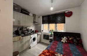 Property for Auction in London - Flat 2, 309 Barking Road, Plaistow, London