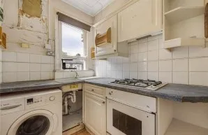Property for Auction in London - Flat 3, 39 Whitbread Road, Crofton Park, Lewisham, London