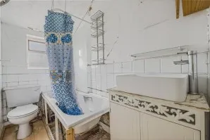 Property for Auction in London - Flat 3, 39 Whitbread Road, Crofton Park, Lewisham, London