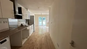 Property for Auction in London - Flat 1, 22 Forest Hill Road, Southwark, London