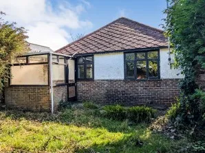 Property for Auction in London - 3 Courtlands Close, Goring-by-Sea, Worthing, West Sussex