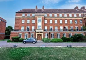 Property for Auction in London - 31 Woodstock Close, Oxford, Oxfordshire