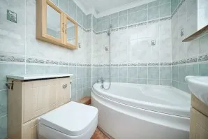 Property for Auction in London - 25 Linstead Road, Farnborough, Hampshire