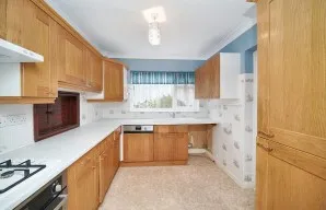 Property for Auction in London - 25 Linstead Road, Farnborough, Hampshire