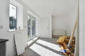 Property for Auction in London - 6 Heol Y Parc, Cefneithin, Llanelli, Dyfed