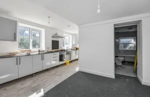 Property for Auction in London - 6 Heol Y Parc, Cefneithin, Llanelli, Dyfed