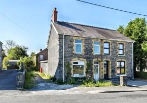 Property for Auction in London - 6 Heol Y Parc, Cefneithin, Llanelli, Dyfed