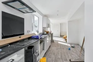 Property for Auction in London - 6 Heol Y Parc, Cefneithin, Llanelli, Dyfed